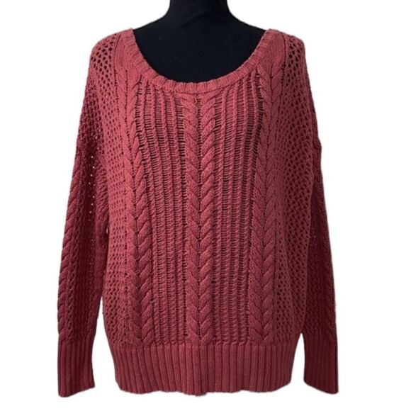 American Eagle Outfitters Rose Pink Sweater(Size Large) - Picture 1 of 5